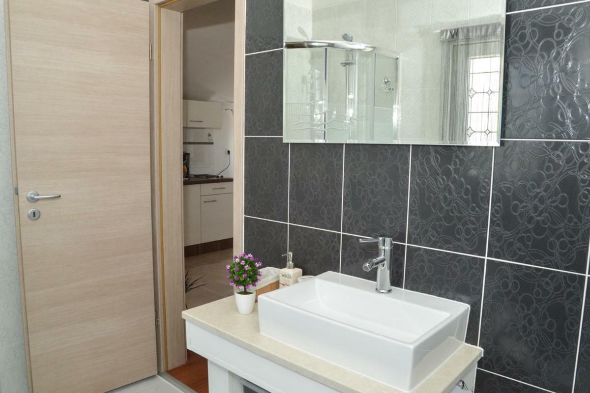 Apartment Antonio Задар Экстерьер фото